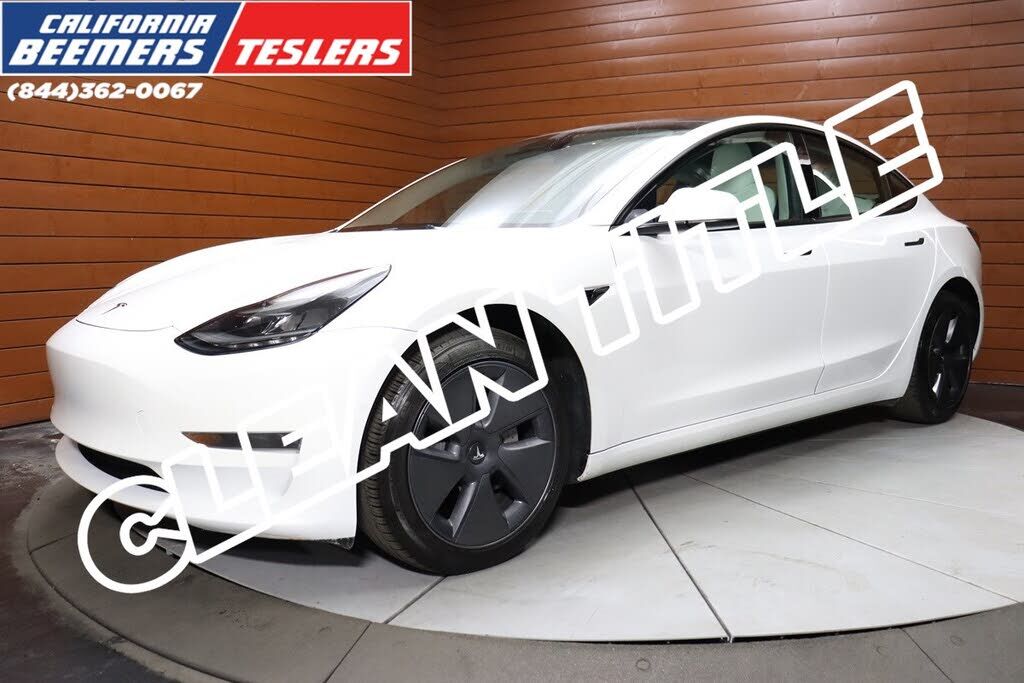 2023 TESLA Model 3