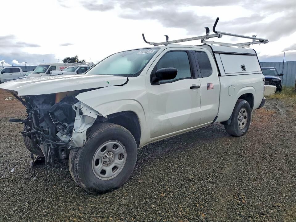 2024 NISSAN Frontier