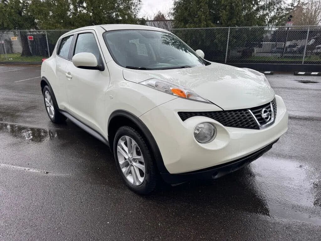 2013 NISSAN Juke