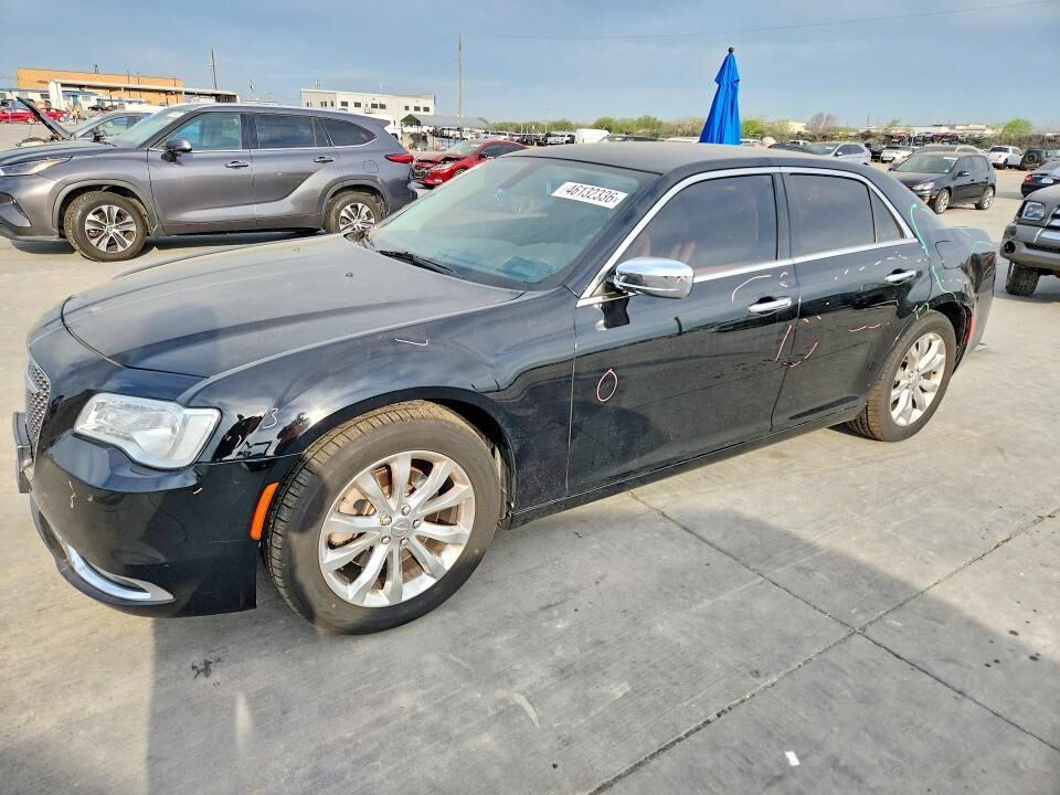 2018 CHRYSLER 300