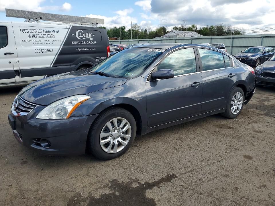 2012 NISSAN Altima