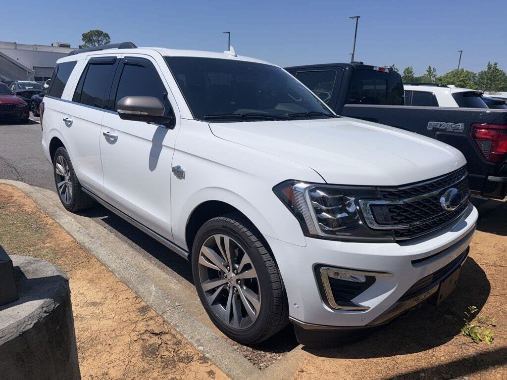 2021 FORD Expedition