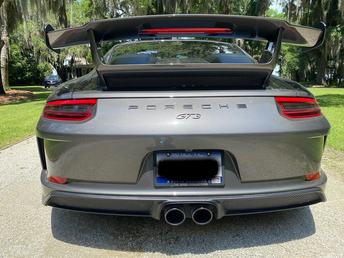 2018 PORSCHE 911