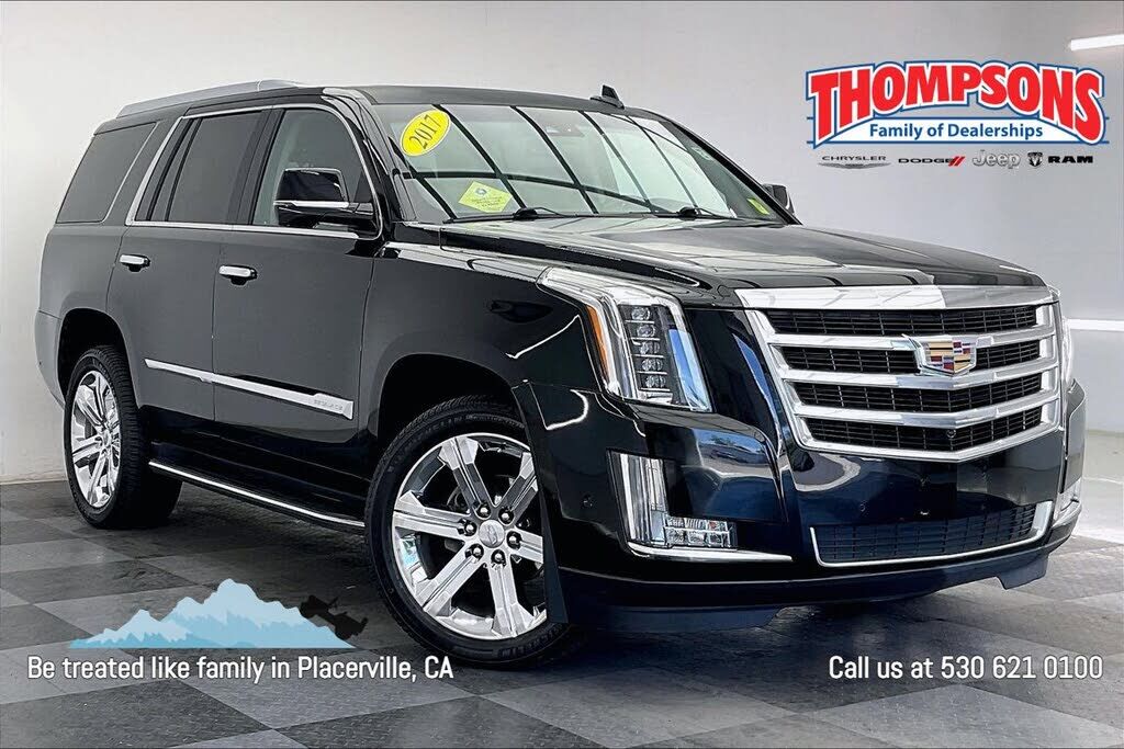 2017 CADILLAC Escalade