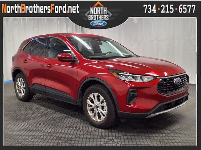 2023 FORD Escape