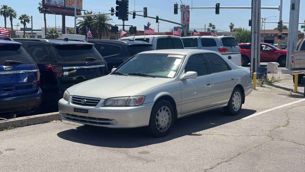 2001 TOYOTA Camry