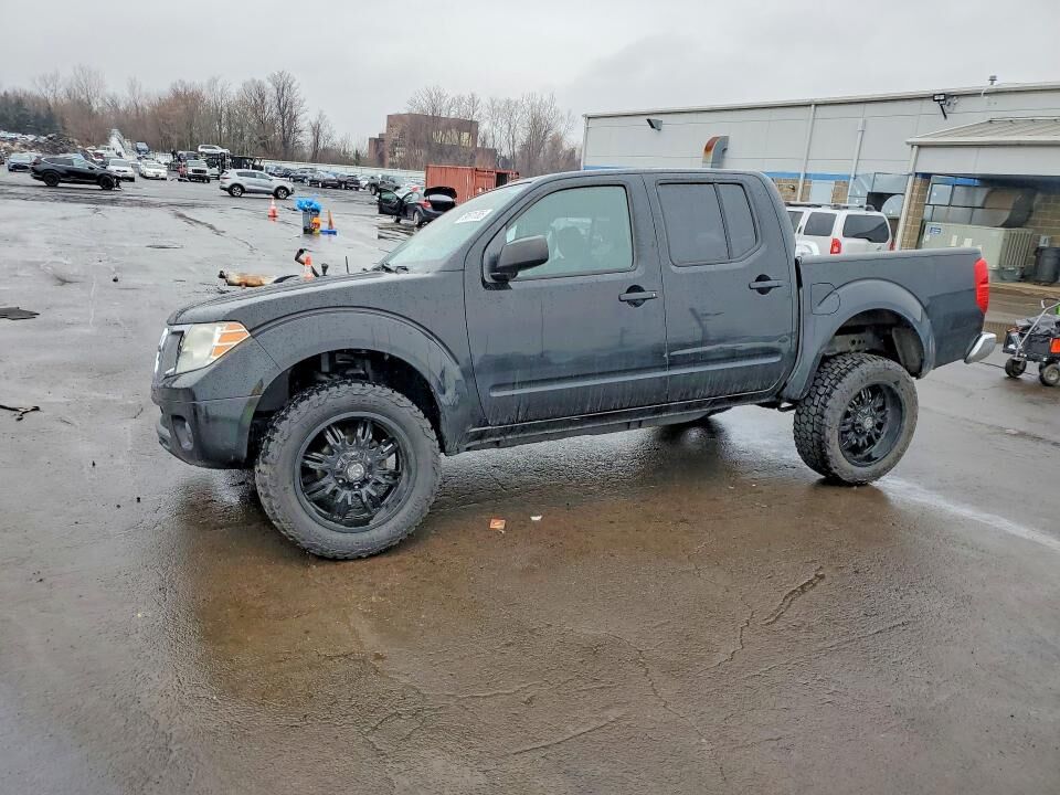 2015 NISSAN Frontier