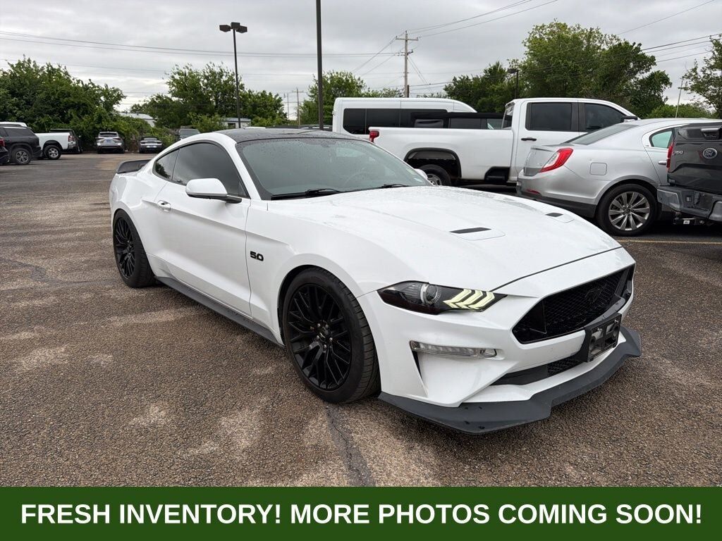 2019 FORD Mustang