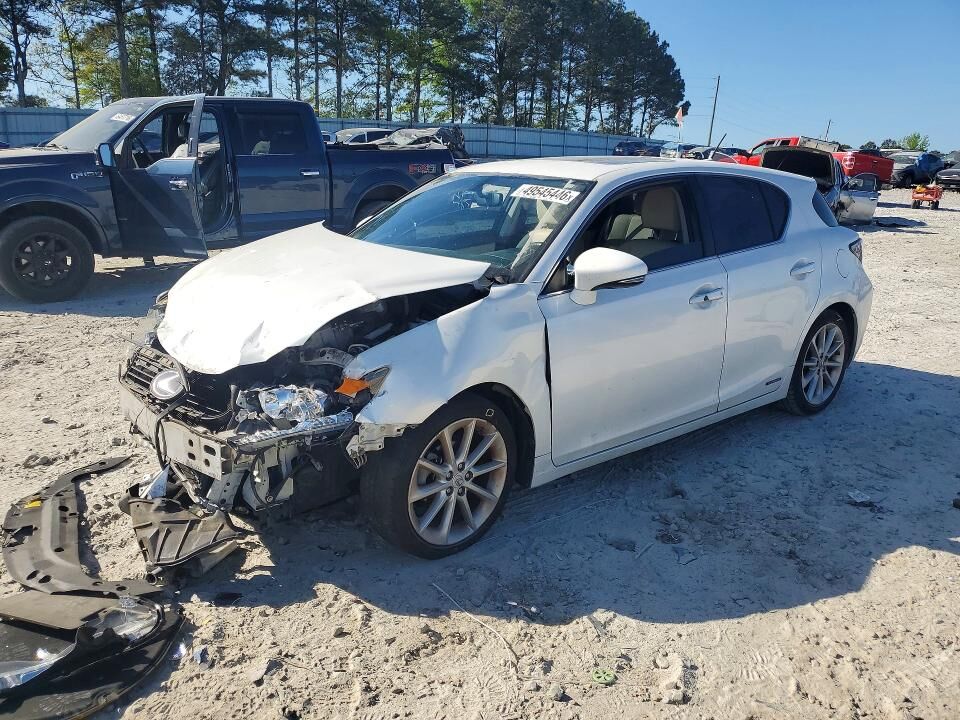2013 LEXUS CT