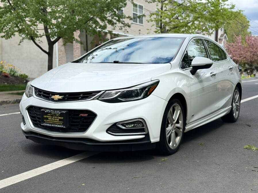 2017 CHEVROLET Cruze
