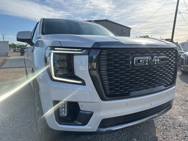 2023 GMC Yukon XL