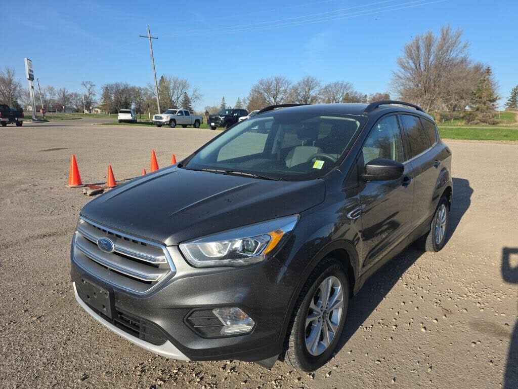 2017 FORD Escape