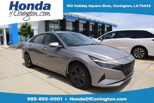 2022 HYUNDAI Elantra