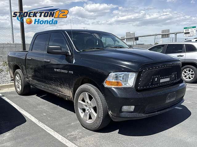 2012 DODGE Ram