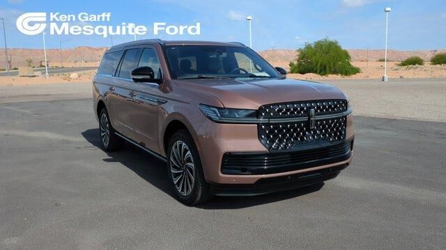 2025 LINCOLN Navigator L