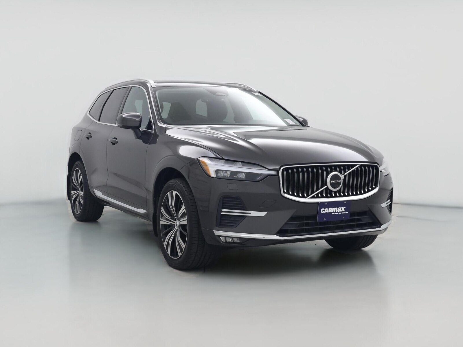 2022 VOLVO XC60