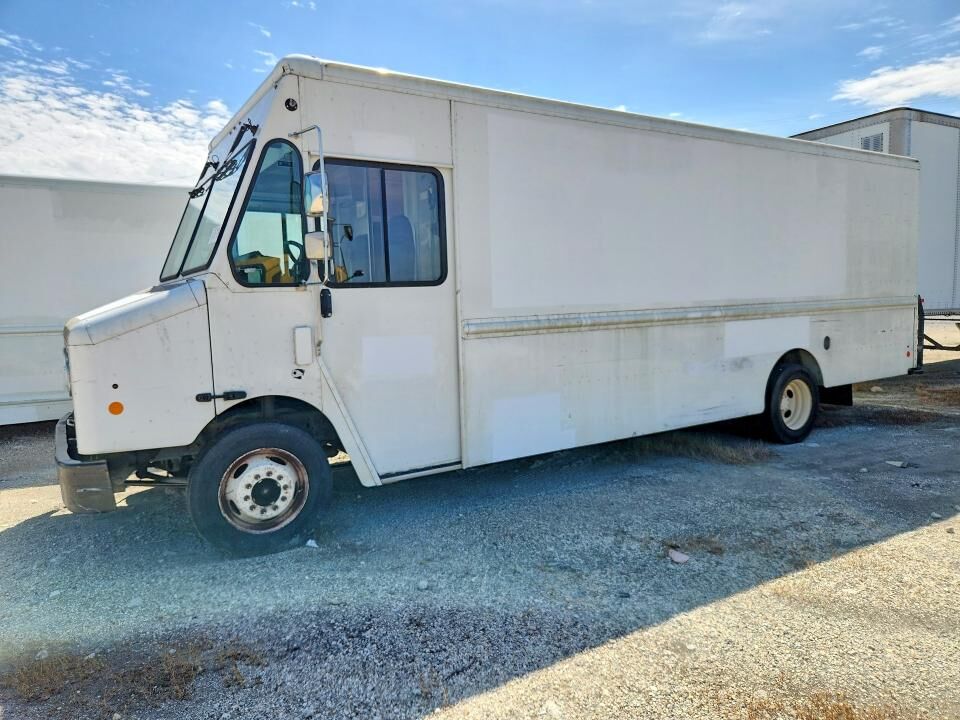 2017 FORD Commercial Chassis
