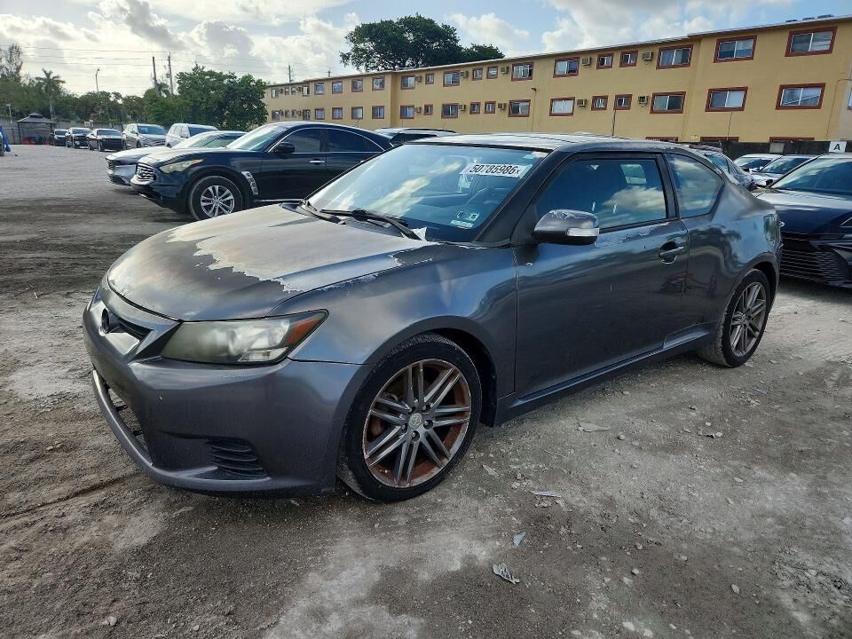 2013 TOYOTA SCION