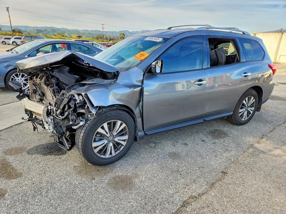 2020 NISSAN Pathfinder