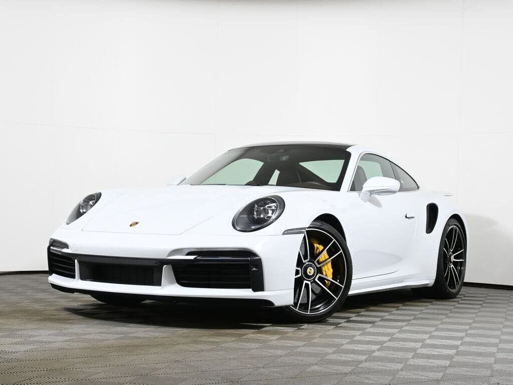 2022 PORSCHE 911