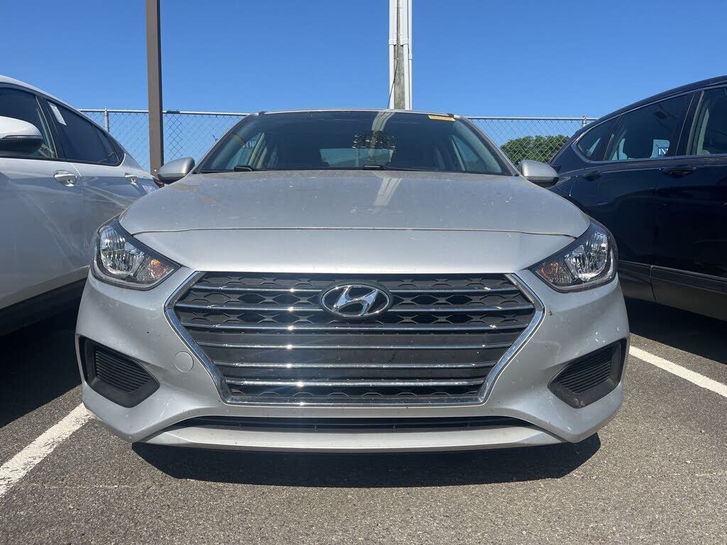 2021 HYUNDAI Accent