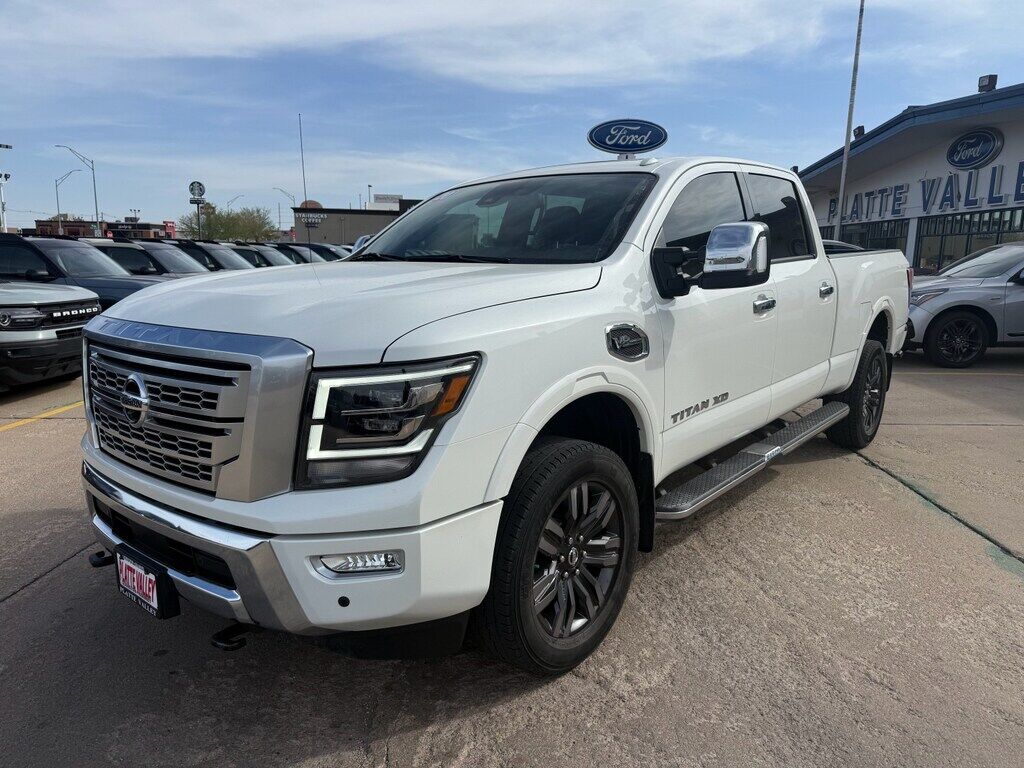 2020 NISSAN Titan