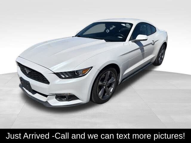 2017 FORD Mustang