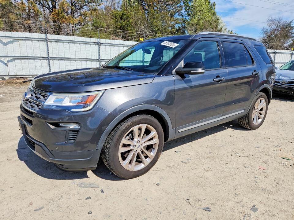 2018 FORD Explorer
