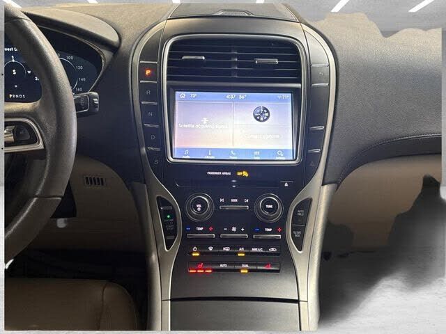 2019 LINCOLN Nautilus