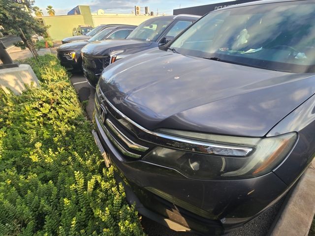 2017 HONDA Pilot
