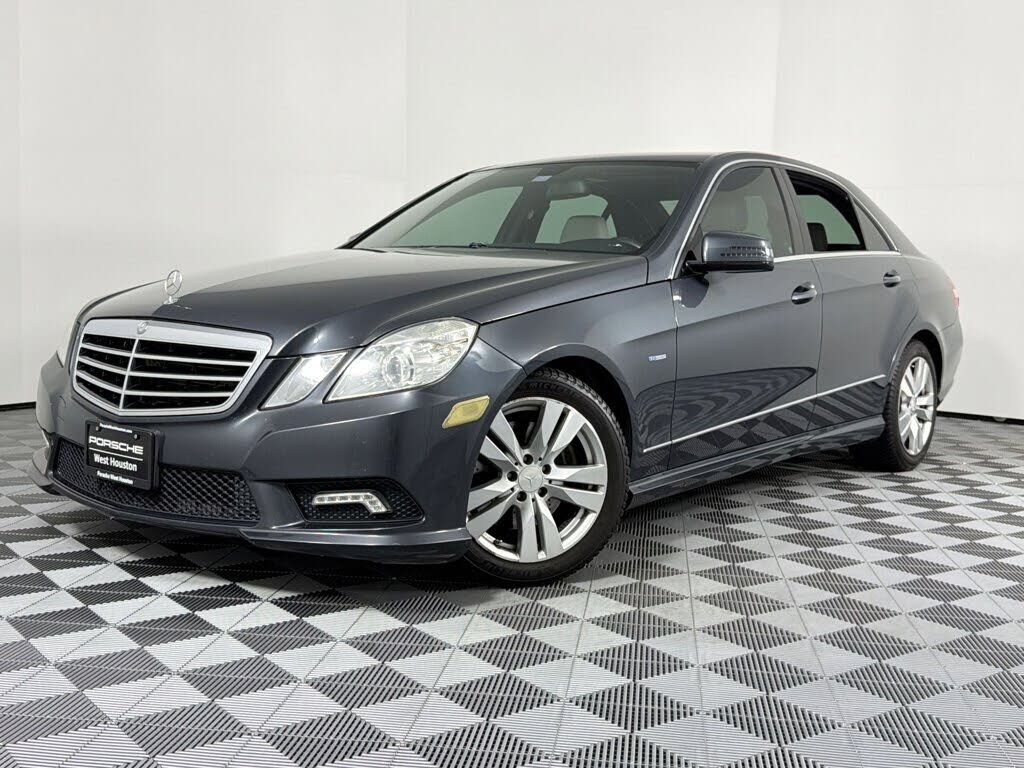 2011 MERCEDES-BENZ E-Class