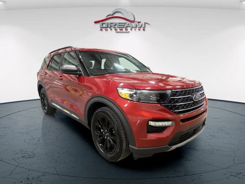 2021 FORD Explorer