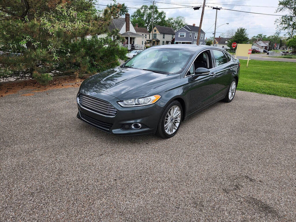 2016 FORD Fusion
