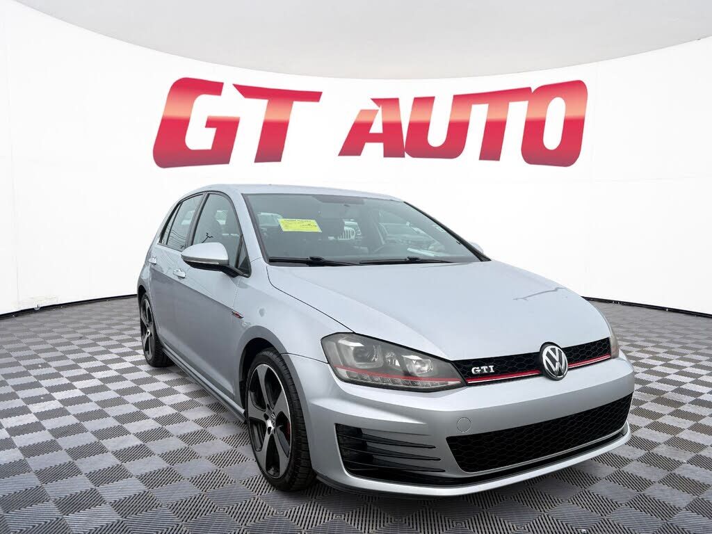 2016 VOLKSWAGEN Golf GTI