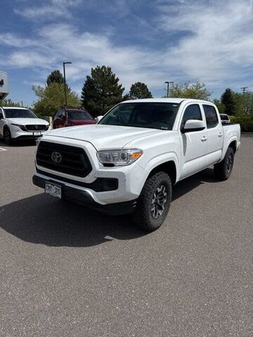 2020 TOYOTA Tacoma