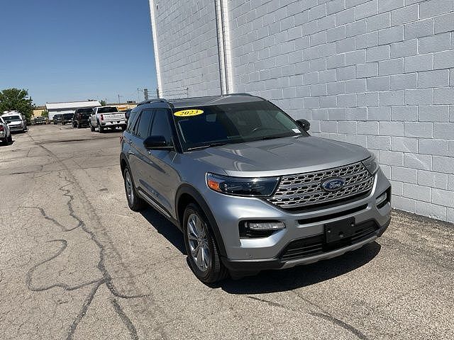2023 FORD Explorer