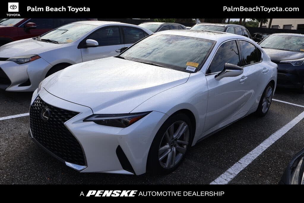 2024 LEXUS IS