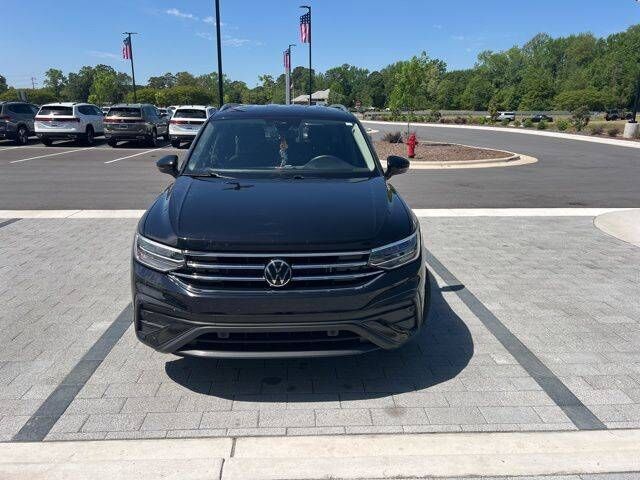 2023 VOLKSWAGEN Tiguan