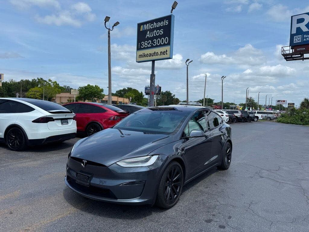 2022 TESLA Model X