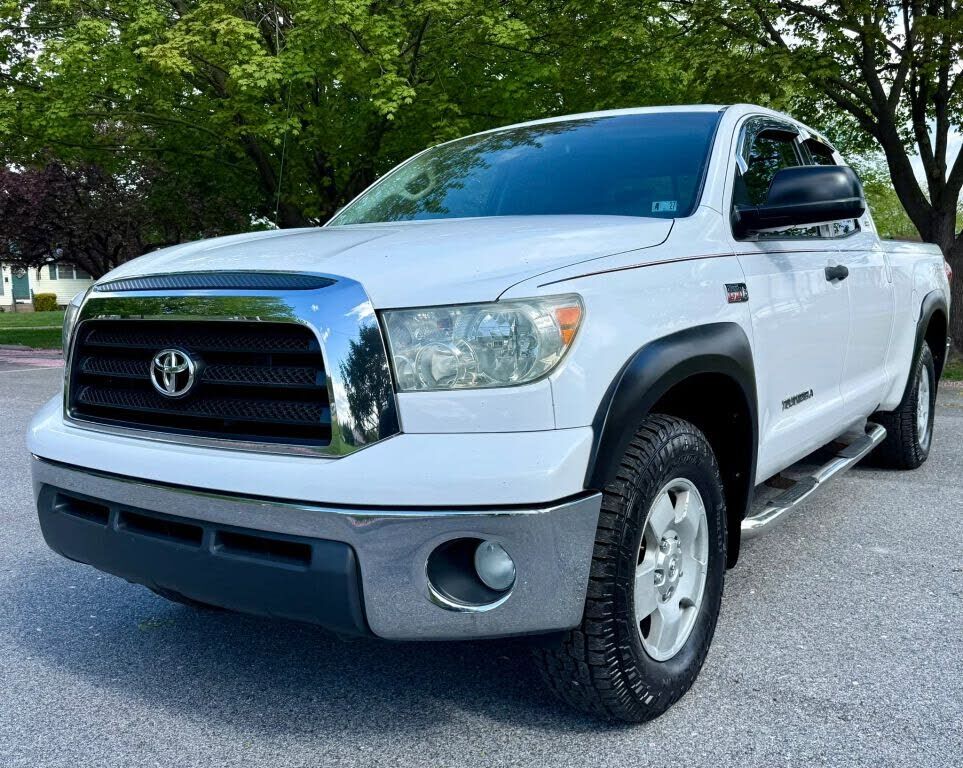 2008 TOYOTA Tundra