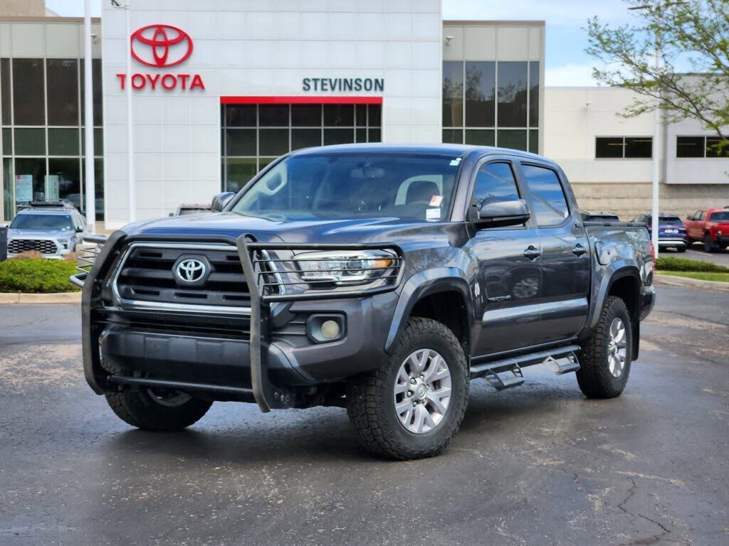 2017 TOYOTA Tacoma