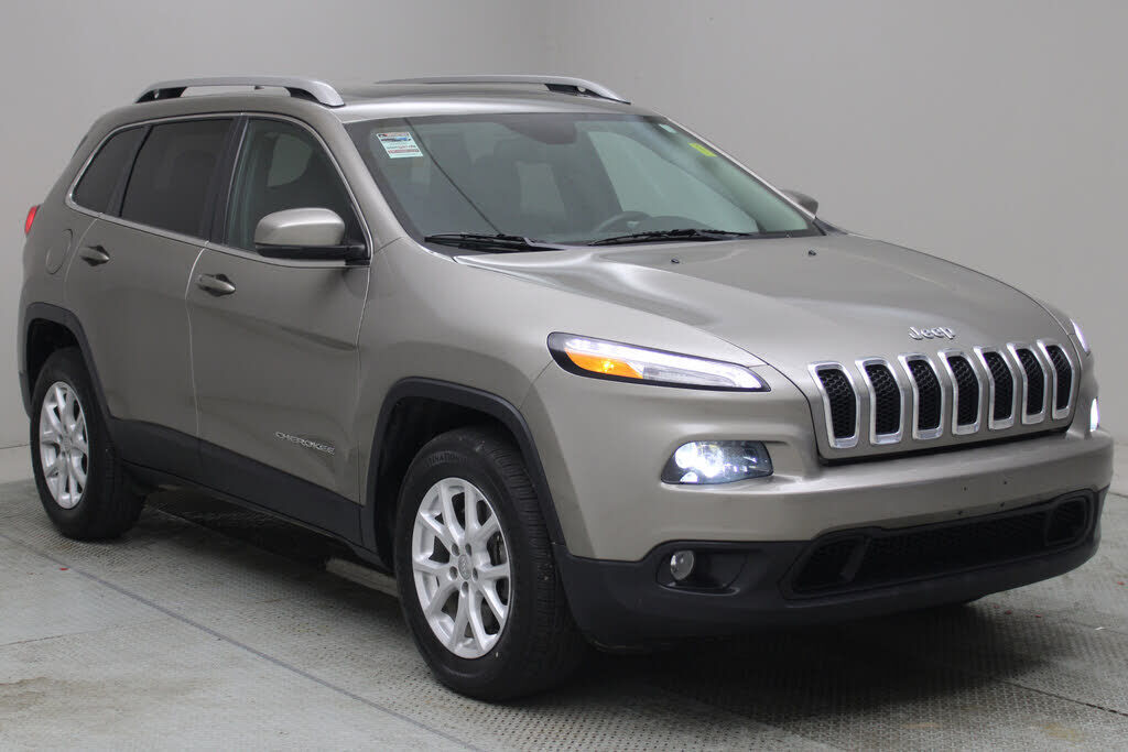 2017 JEEP Cherokee