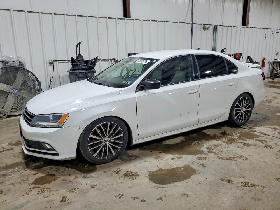 2016 VOLKSWAGEN Jetta