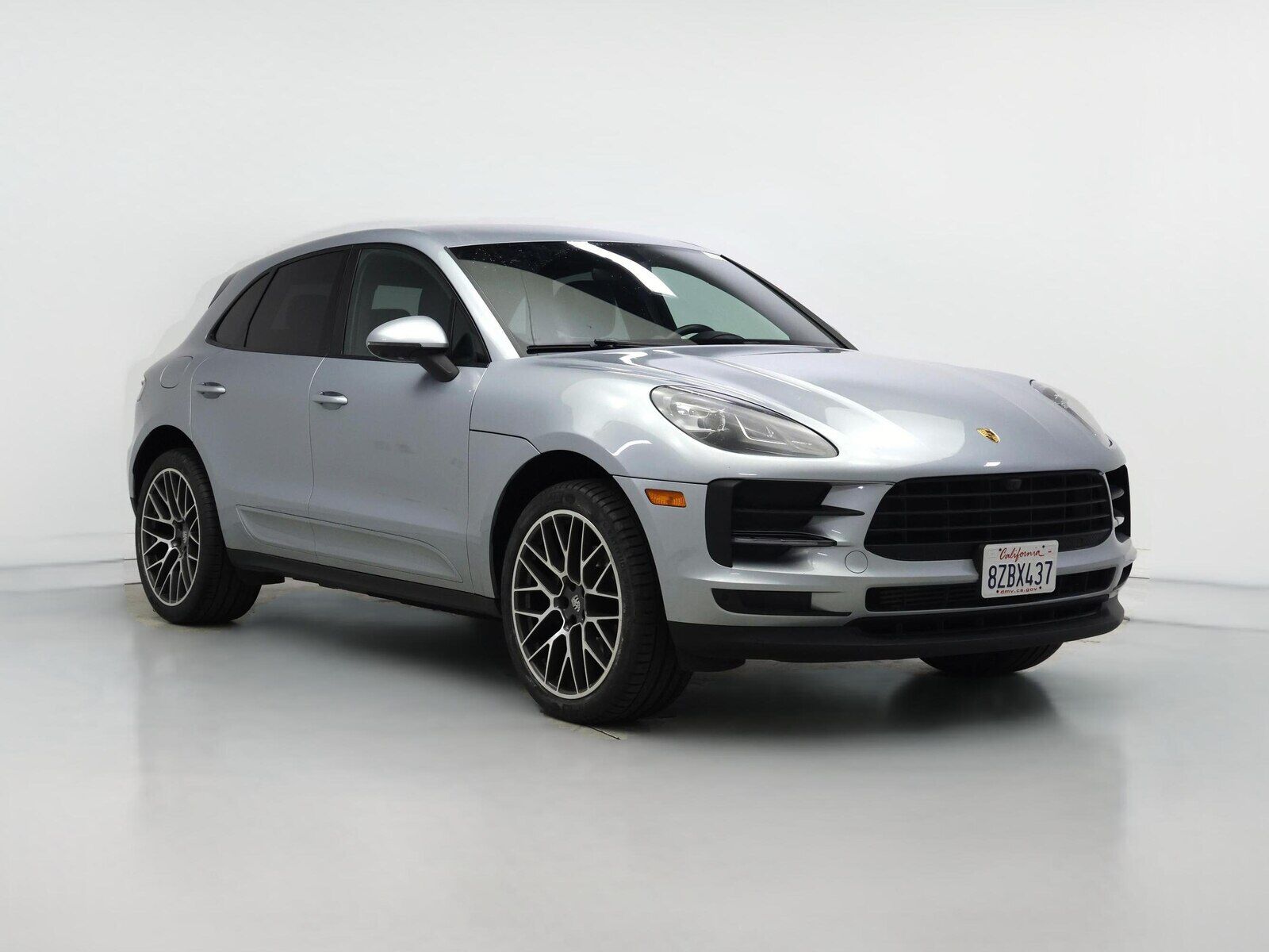 2020 PORSCHE Macan