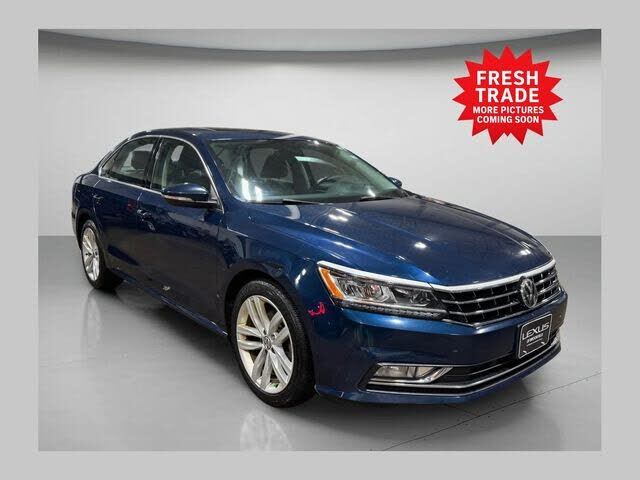 2018 VOLKSWAGEN Passat
