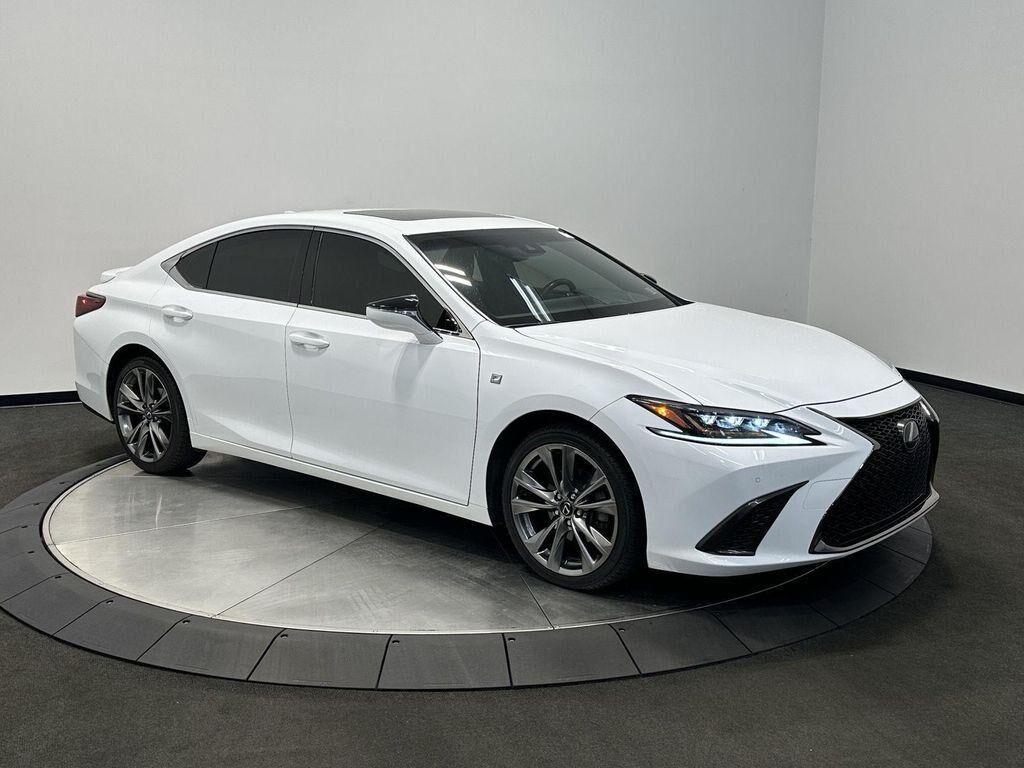 2019 LEXUS ES