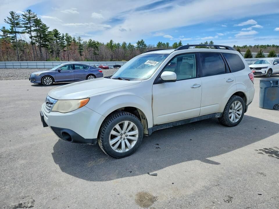 2011 SUBARU Forester