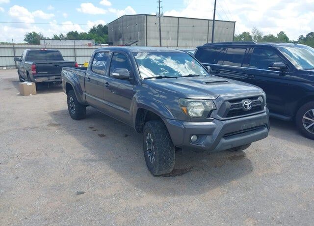 2013 TOYOTA Tacoma