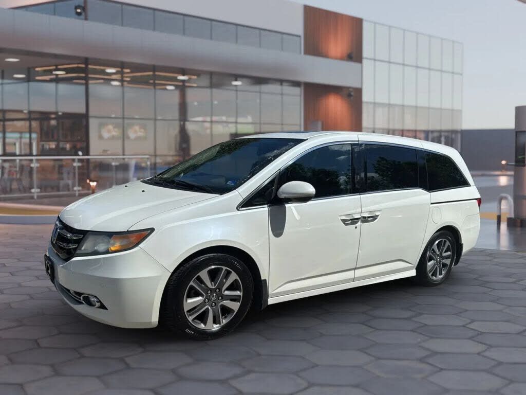 2016 HONDA Odyssey