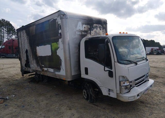 2023 ISUZU NPR